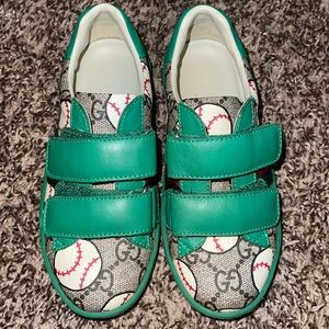 🌟Gucci🌟 ⭐️Free shipping within next 48 hours⭐️